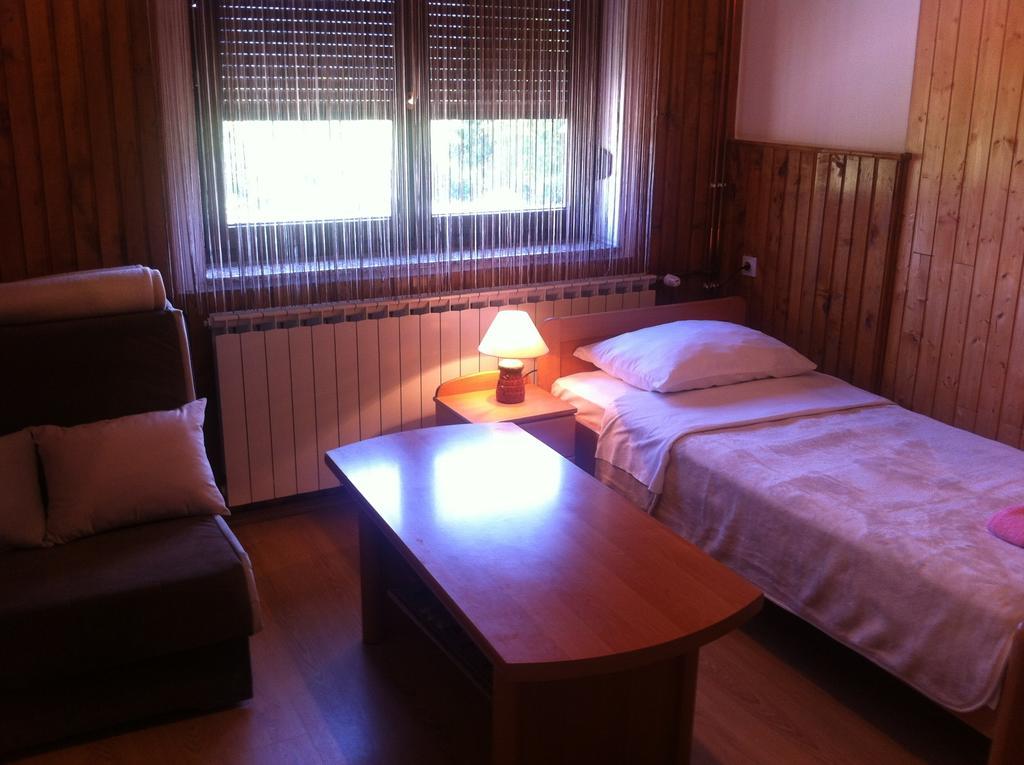 House Pribic Hotell Vrelo Koreničko Rom bilde